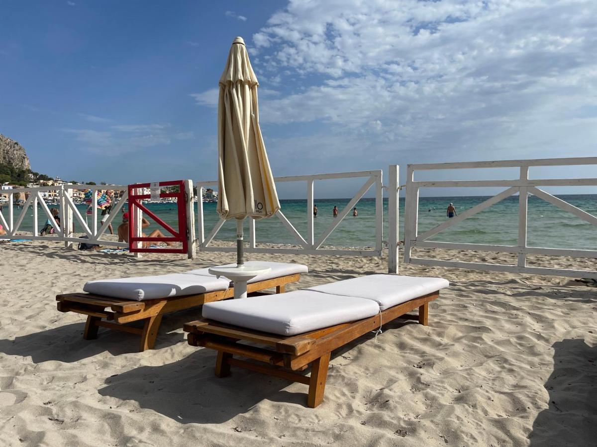 Awa Mondello Hotel ภายนอก รูปภาพ